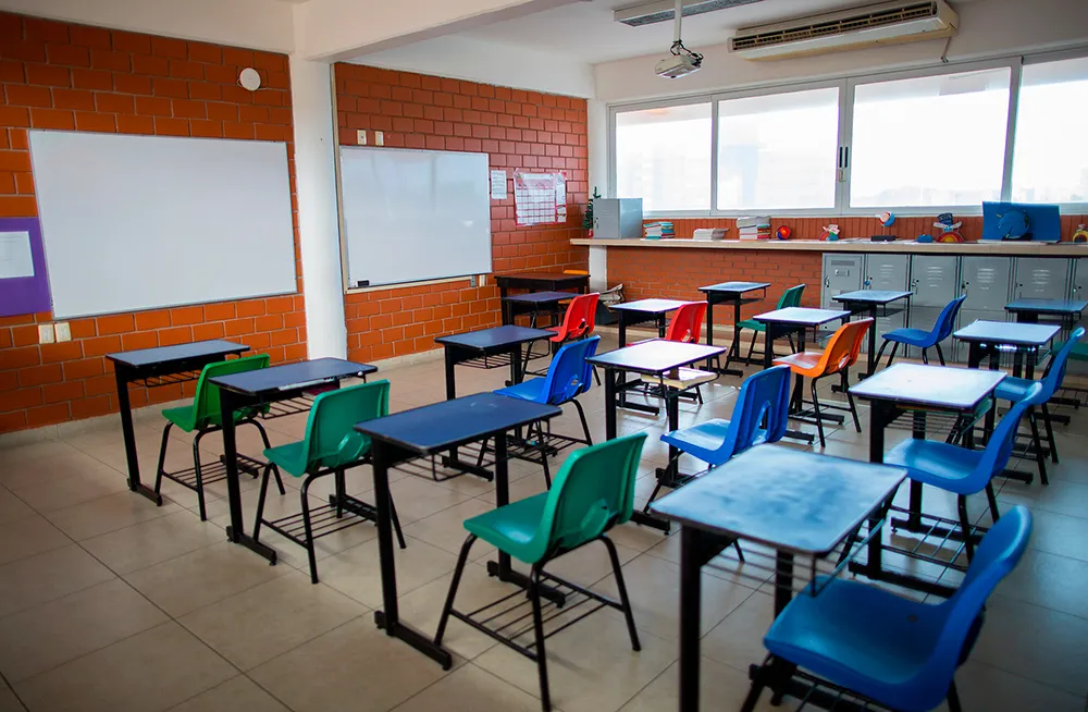 AULAS