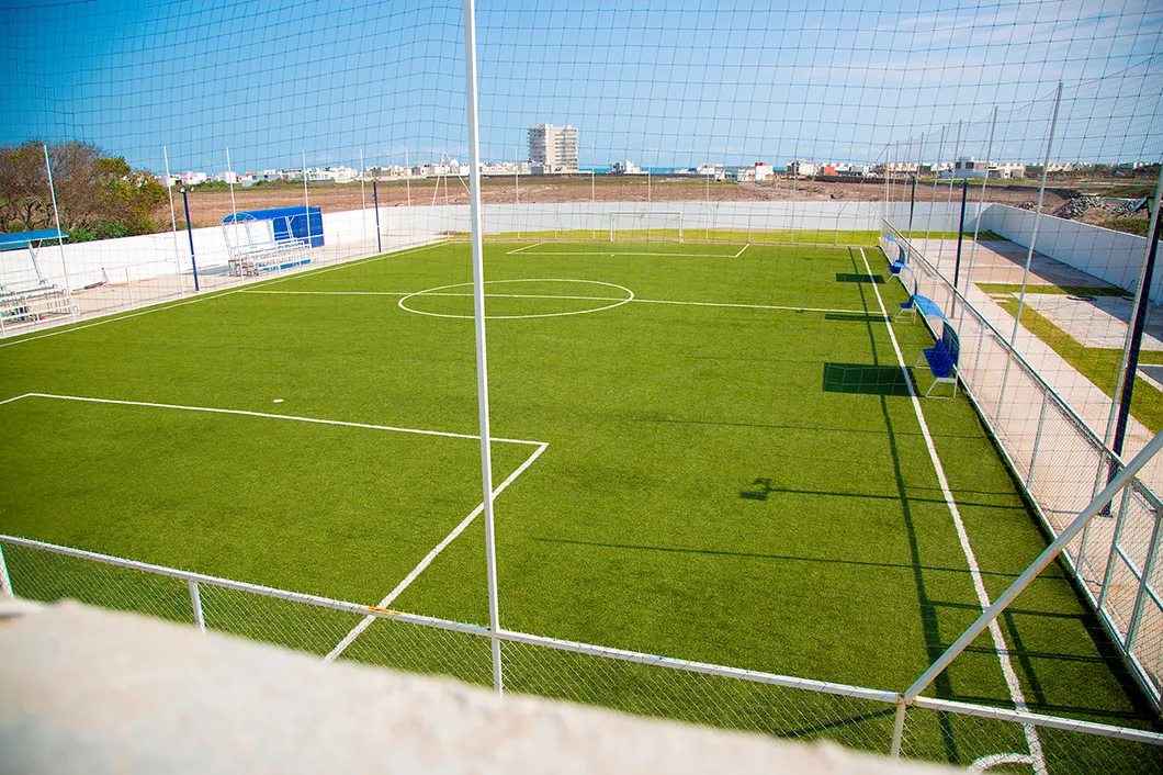 ÁREA DEPORTIVA